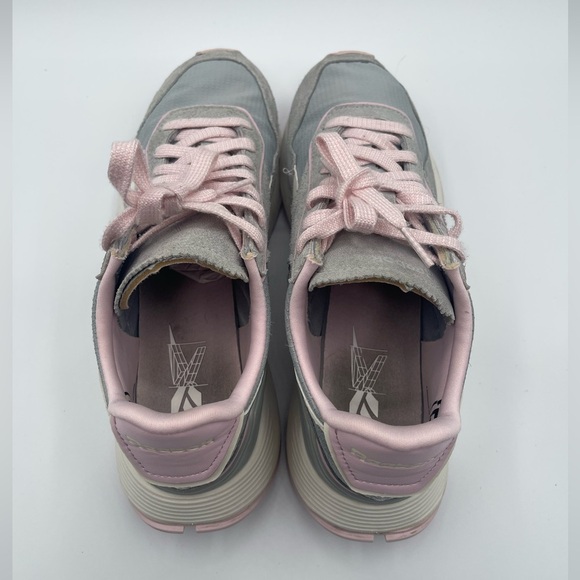 Reebok Womens Classic Leather Legacy AZ Gray Frost Berry Shoes Size 7.5 - Picture 4 of 8